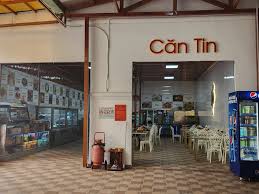 so sánh giá cả đồ ăn căn tin trường
